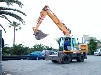 Josep María Ferré Sociedad Limitada excavadora